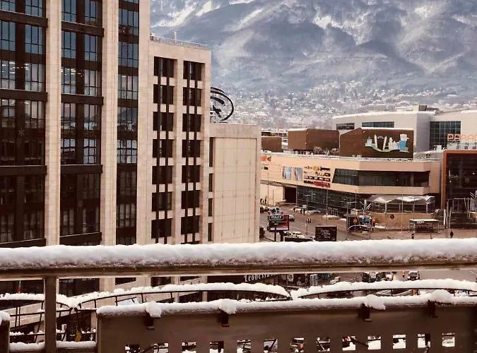 Cozy With Mountain View & Parking * Sofía