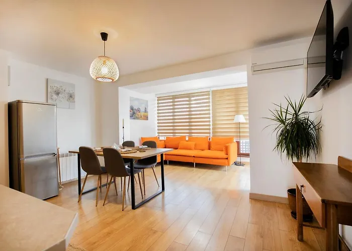 Apartamento Cozy With Mountain View & Parking