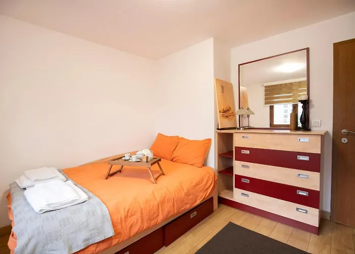 Cozy With Mountain View & Parking Appartement Sofia